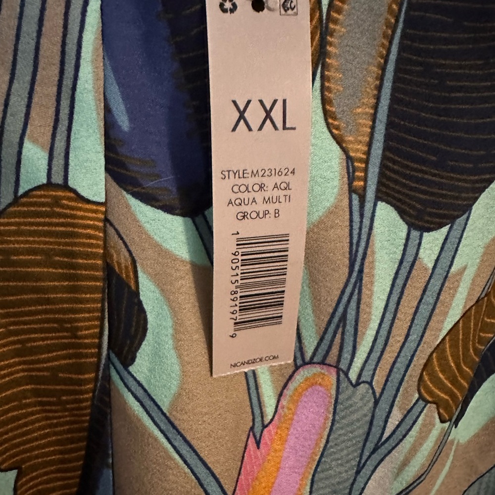 NWT Nic + Zoe Women's Aqua Blue Banana Leaves Tank- XXL. MSRP $138 - Picture 5 of 7